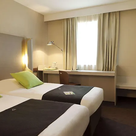 Campanile Prime - Perpignan Nord Aeroport 3* Rivesaltes