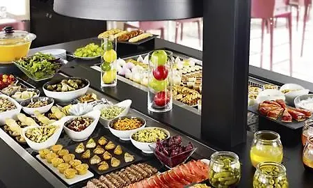 Campanile Prime - Perpignan Nord Aeroport 3* Rivesaltes