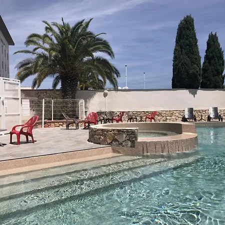 Campanile Prime - Perpignan Nord Aeroport 3* Rivesaltes