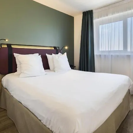 Campanile Prime - Perpignan Nord Aeroport 3* Rivesaltes
