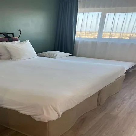 Campanile Prime - Perpignan Nord Aeroport Hotel 3*