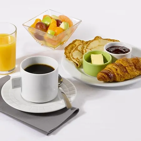 Otel Campanile Prime - Perpignan Nord Aeroport 3*