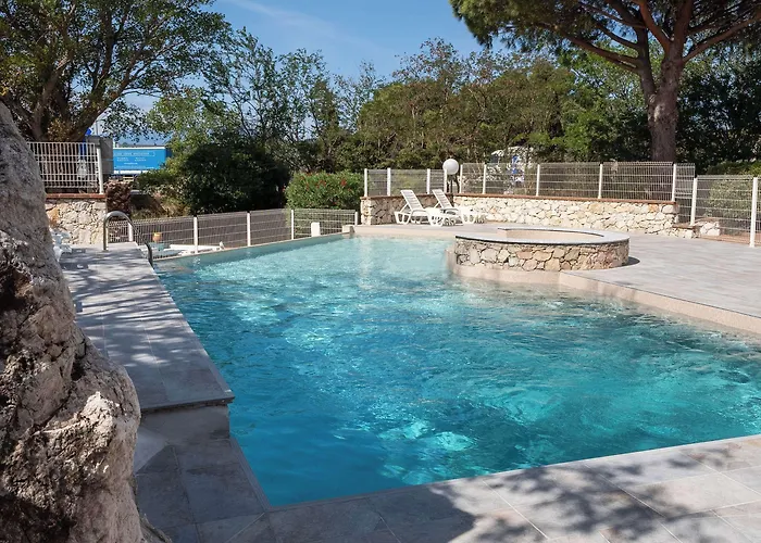 Campanile Prime - Perpignan Nord Aeroport Szálloda Rivesaltes