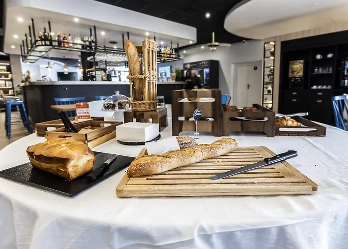 Campanile Prime - Perpignan Nord Aeroport 3*