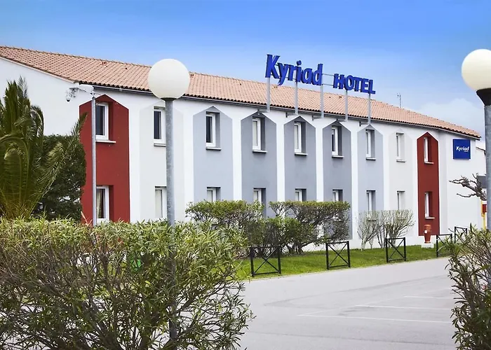 Campanile Prime - Perpignan Nord Aeroport ホテル